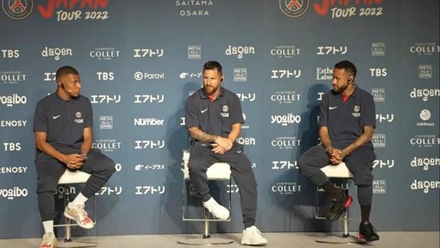 影片近日在杭州、天津、成都、长沙等全国多地开启点映，;社会大哥傻傻陷入爱情的反差感引来关注无数，两人苦甜交织、携手过关的纯粹爱情感动全场